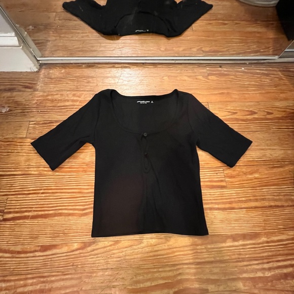 Top - Picture 1 of 4